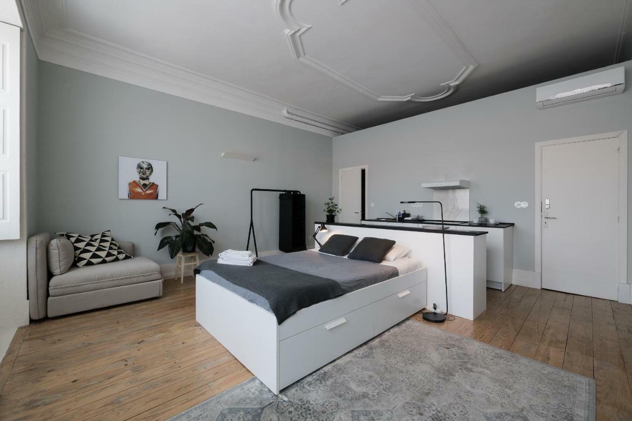Baixa24 •P2R• Bright Apt In Vibrant Downtown OOporto Exterior foto