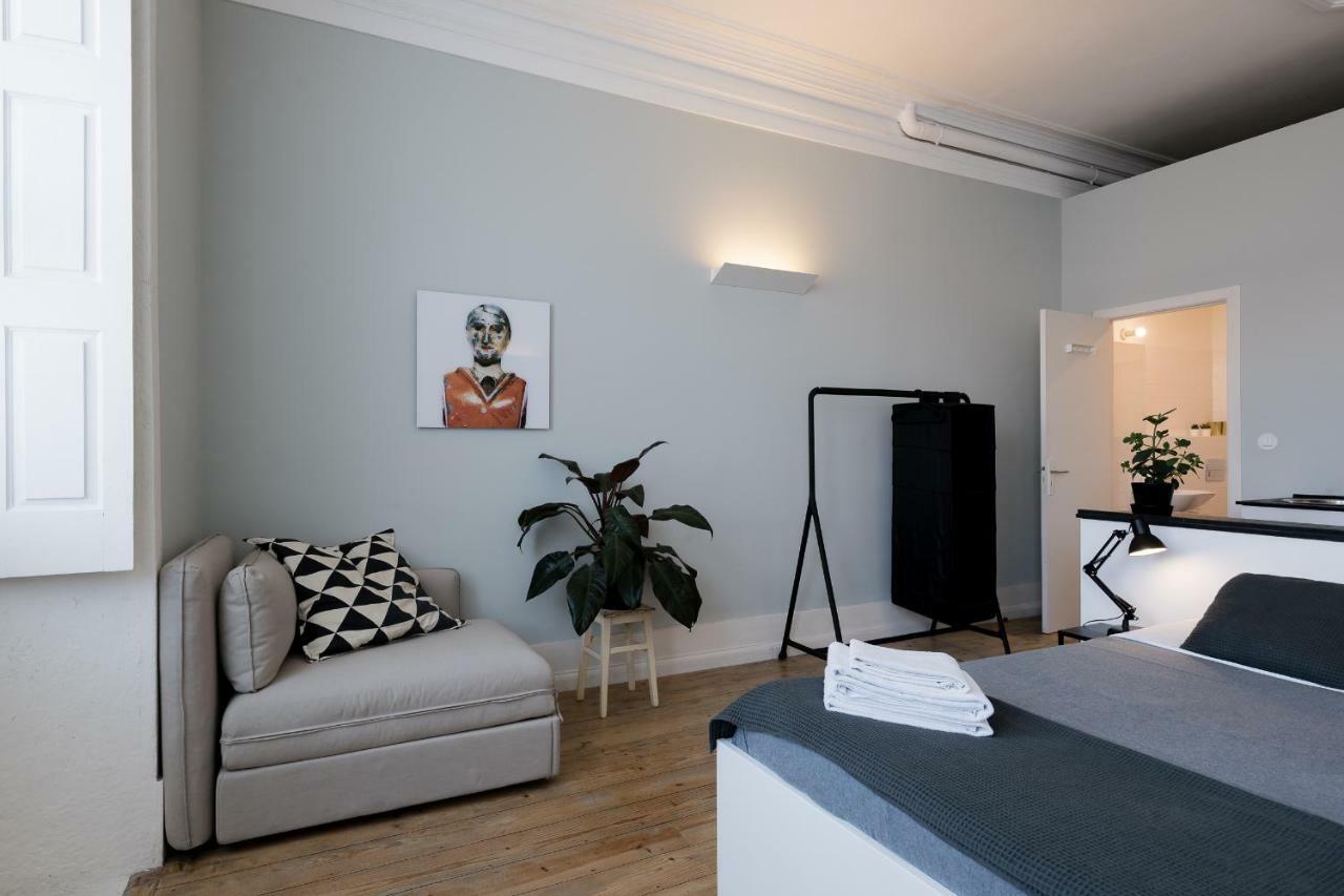 Baixa24 •P2R• Bright Apt In Vibrant Downtown OOporto Exterior foto